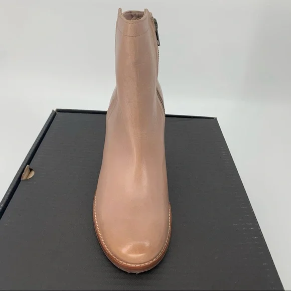 NIB Frye Boots Addie Inside Zip Short 9.5M Grey Women’s Booties Genuine Leather - Picture 2 of 7